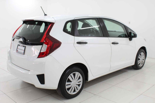 Imagen 5 de 15 de Honda Fit 2016 4 Cilindros