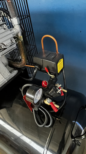 Compresor De Aire 200 Litros Motor 3.5hp 220v. Toyaki