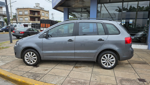 Volkswagen Suran 1.6 Trendline 11b