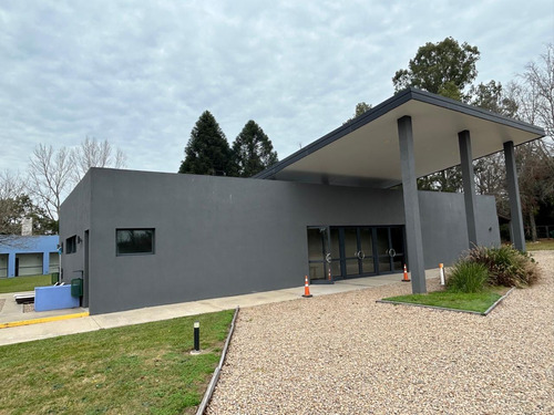 Venta Departamento 1 Dormitorio Campana Con Cochera
