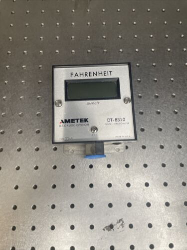 Ametek Fahrenheit Dt-8310 Digital Thermometer Ccy