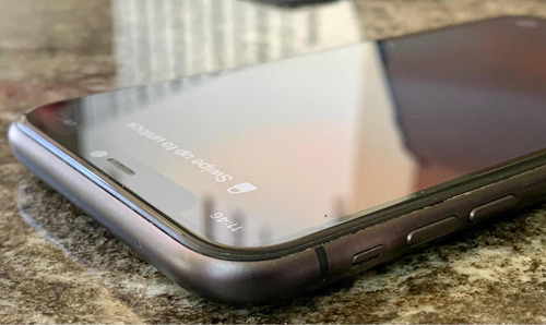Celular iPhone 11 Black 64gb Como Nuevo (Usado)