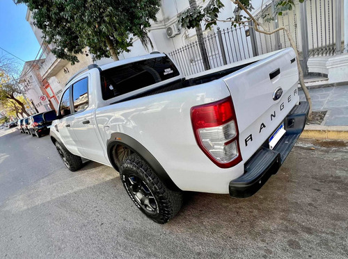 Imagen 2 de 12 de Ford Ranger 2016 3.2 Cd 4x2 Xlt At Tdci 200cv