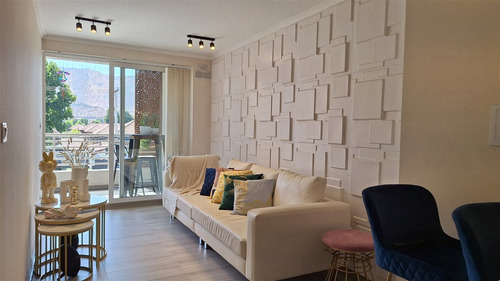 Departamento En Venta De 1 Dorm. En Huechuraba Con Est Y Bod
