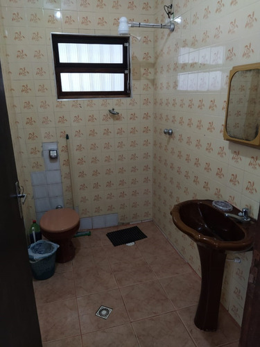 Imagem 16 de 27 de Casa No Balneário Gaivota Em Itanhaém, À 1.500 Metros Do Mar, Churrasqueira, Espaço Para Piscina, Aceita Financiamento Bancário