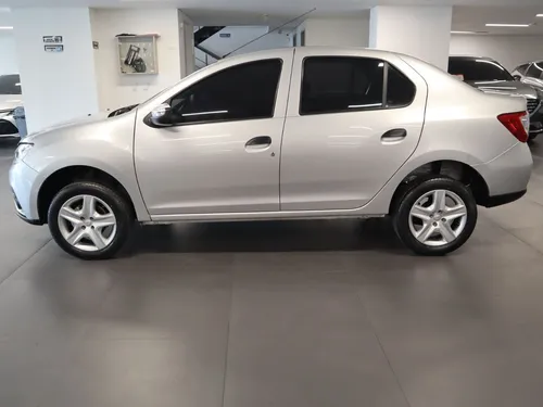Renault Logan 1.6 LIFE + AUTOMATICO