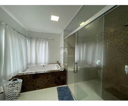 Imagem 20 de 25 de Casa Para Venda No Bairro Ariribá Em Balneário Camboriú, 5 Quartos Sendo 4 Suítes, 4 Vagas, - Ml_438