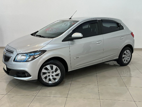 Chevrolet Onix 1.4 MPFI LT 8V FLEX 4P MANUAL