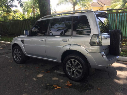 Mitsubishi Pajero Tr4 2014 2.0 4x2 Flex Aut. 5p