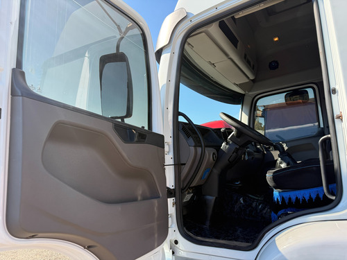 Vw 30.330 8x2 2019 Teto Alto Automático Bitruck No Chassi