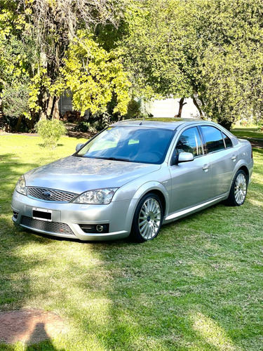 Ford Mondeo 3.0 St V6