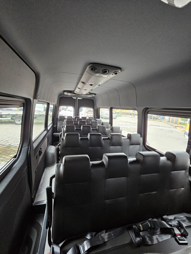Sprinter 417 Vidrada Extra Longa 28 Lugares