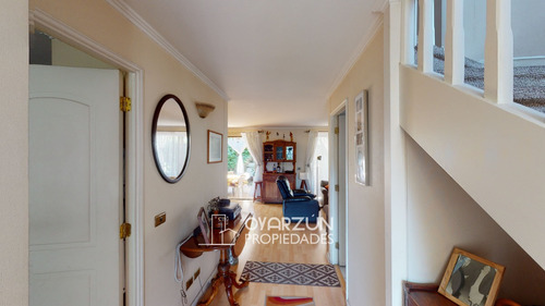 Casa En Venta En La Florida Alto 4 Dormitorios, 3 Baños Sala