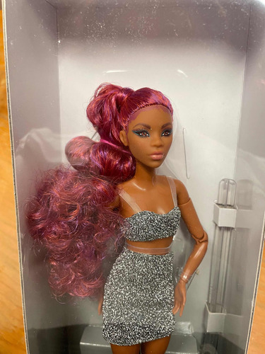 Barbie Looks 9 Petite Collector Pelirroja Afroamericana (Usado)