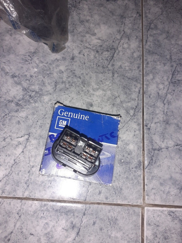 Imagen 2 de 3 de Boton Luces Intermitente Daewoo Espero Original