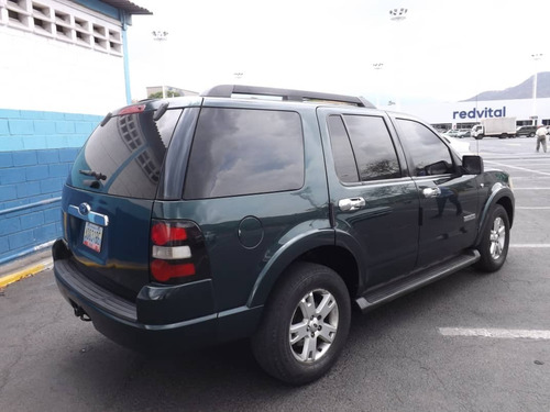 Imagen 3 de 9 de Ford Explorer