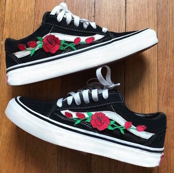 tenis vans old skool com flor