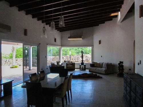 Imagen 5 de 21 de Venta De Casa Quinta En Guacuco Country Club