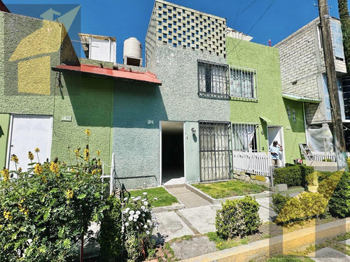 Casa En Venta En Rancho San Lucas En Metepec Cerca De Av. Las Torres Salida Rápida A La Cdmx