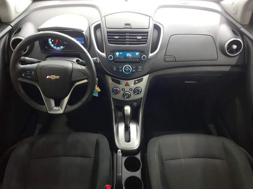 Imagem 5 de 14 de Tracker 1.8 Mpfi Lt 4x2 16v Flex 4p Automático