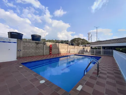 Apartamento En Arriendo En Prados Del Este. Cod A30383