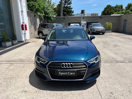 Imagen 3 de 9 de Audi A3 Sedan 1.4 T Paquete Business