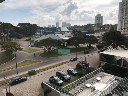 Apartamento En Aidy Grill, 2 Dormitorios Alquiler Anual - Ref: 240