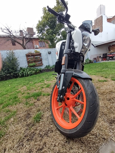 Imagen 3 de 4 de Ktm Duke