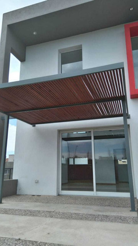 Imagen 10 de 18 de Valle Escondido - Excelente Casa Nueva En El Prado