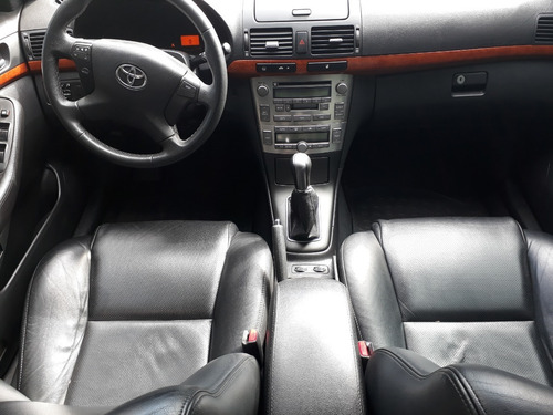 Toyota Avensis 2008 2.0 Full