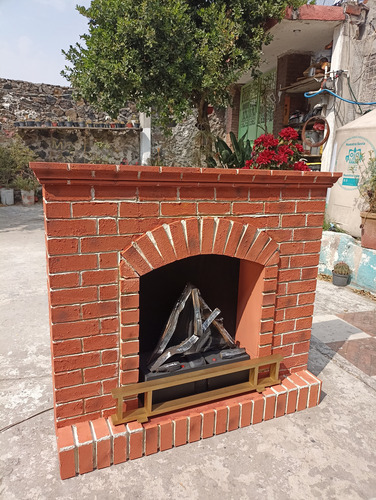 Chimenea Pietralissimo Acabado Tipo Ladrillo Naranja Oscuro
