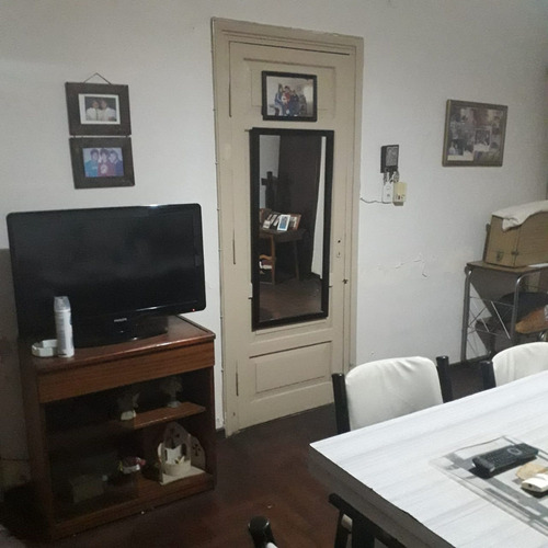 Venta De Casa De 2 Dormitorios Con Local
