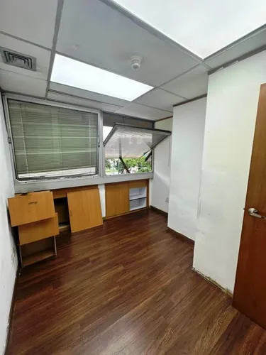 Oficina - Las Mercedes - 270 Mts2