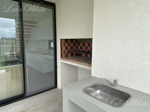 Casa En Venta En Lares De Canning