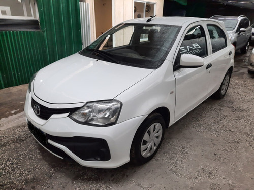 Toyota Etios ETIOS X 1.5 6M/T 5PTAS