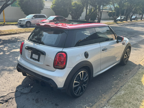 Mini John Cooper Works 2.0 Hot Chilli At
