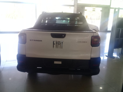Imagen 3 de 15 de Fiat Strada 1.4 8v Endurance Cd