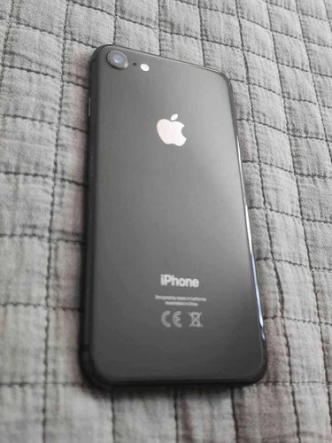 iPhone 8 - 64gb