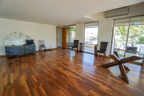 Departamento En Arriendo De 3 Dorm. En Vitacura