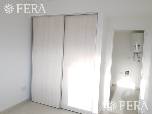 Venta De Departamento 3 Ambientes Con Cochera En Wilde
