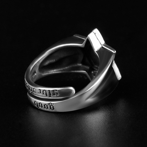 El Anillo Masculino Del Ojo De Horus Ajusta El Ojo De Dios