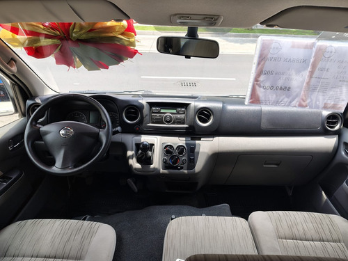 Nissan Urvan 2.5 15 Pas Amplia Aa Mt