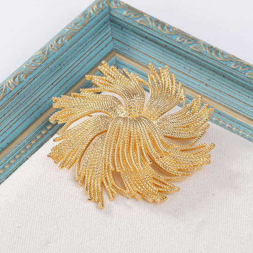 2 Exquisito Broche Floral Con Acabado Dorado Para 2 Piezas