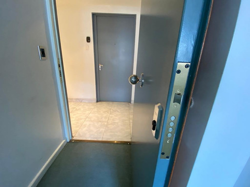 Venta Oficina 3 Ambientes En Retiro - Parque San Martin