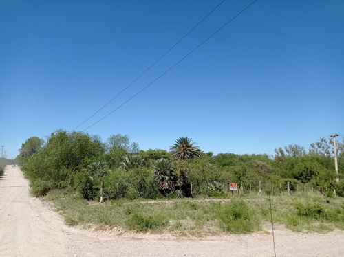 Terreno En Esquina Con Excelente Ubicación, En B° Aguas Azules, Vista A Los Cerros, Capilla Del Monte, Córdoba,-