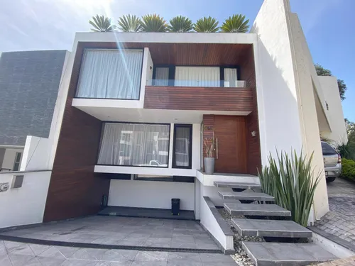 Casa En Venta En Lomas De Angelópolis Ii