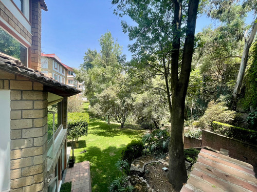 Casa En Venta En Lomas De Bezares