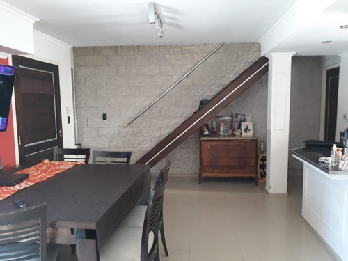 Imagen 13 de 19 de Duplex 4 Ambientes Con Cochera