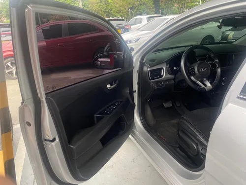 Kia Rio Zenith Tp1400cc 4p Ct Tc
