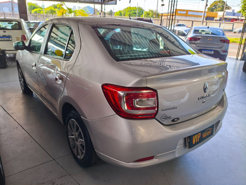 Renault Logan 1.6 EXPRESSION 8V FLEX 4P MANUAL